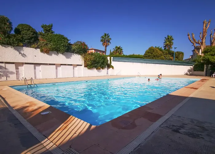 Leman Holidays - Le Palm
